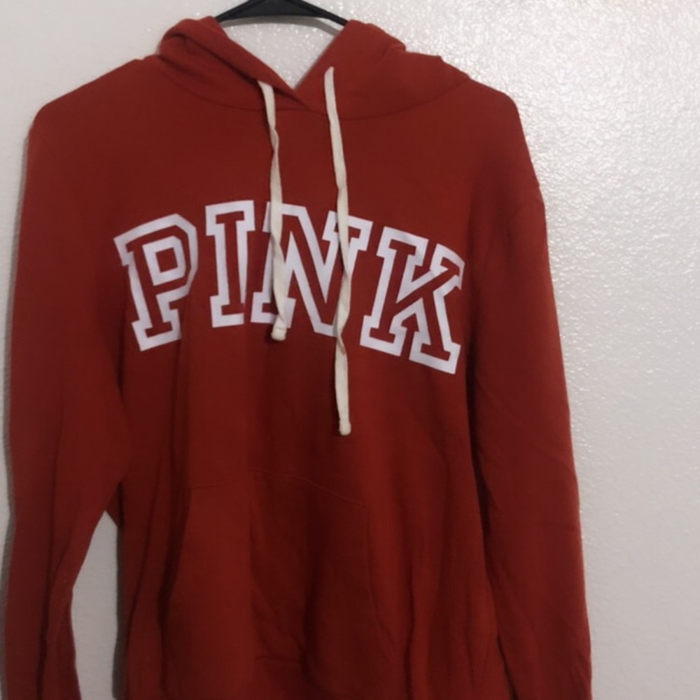 pink sweater